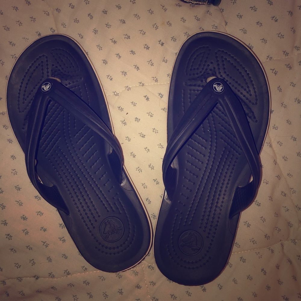 CROCS flip flops navy